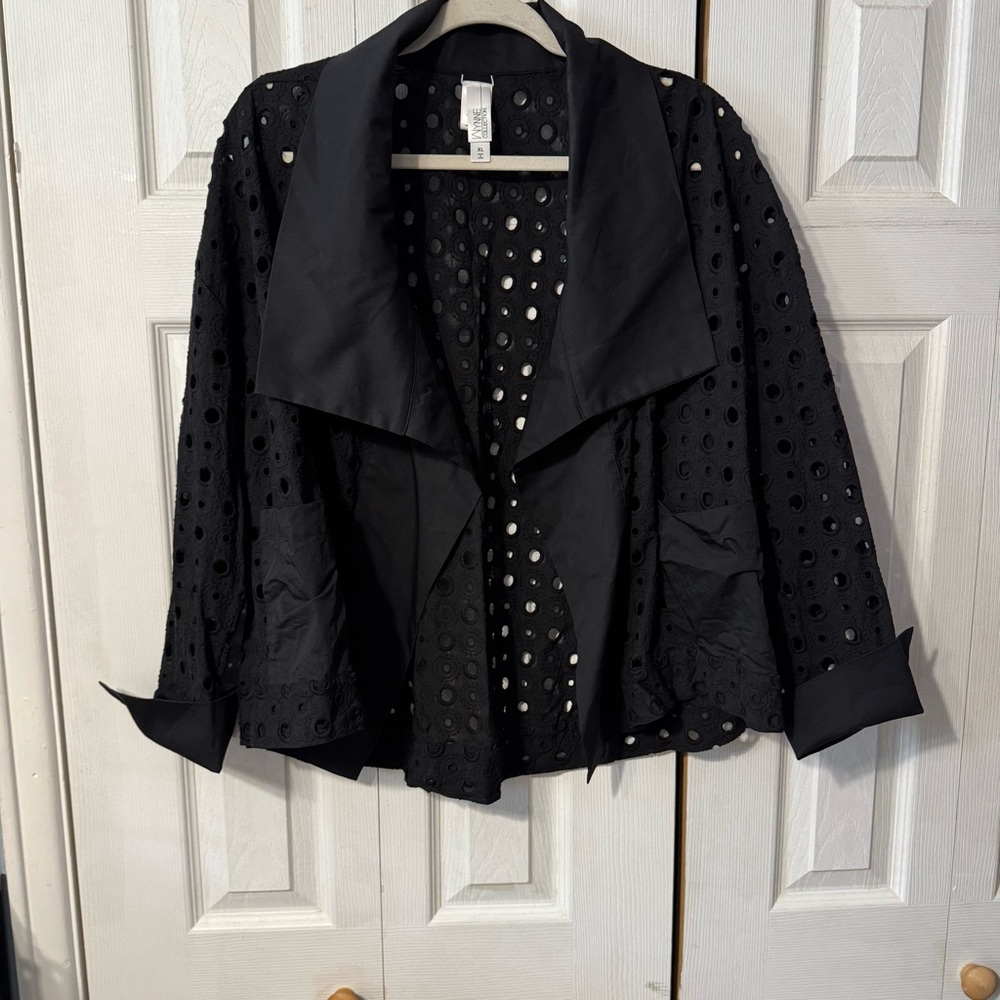 Wynne Collection - Size XL Black Eyelet Women's Jacket